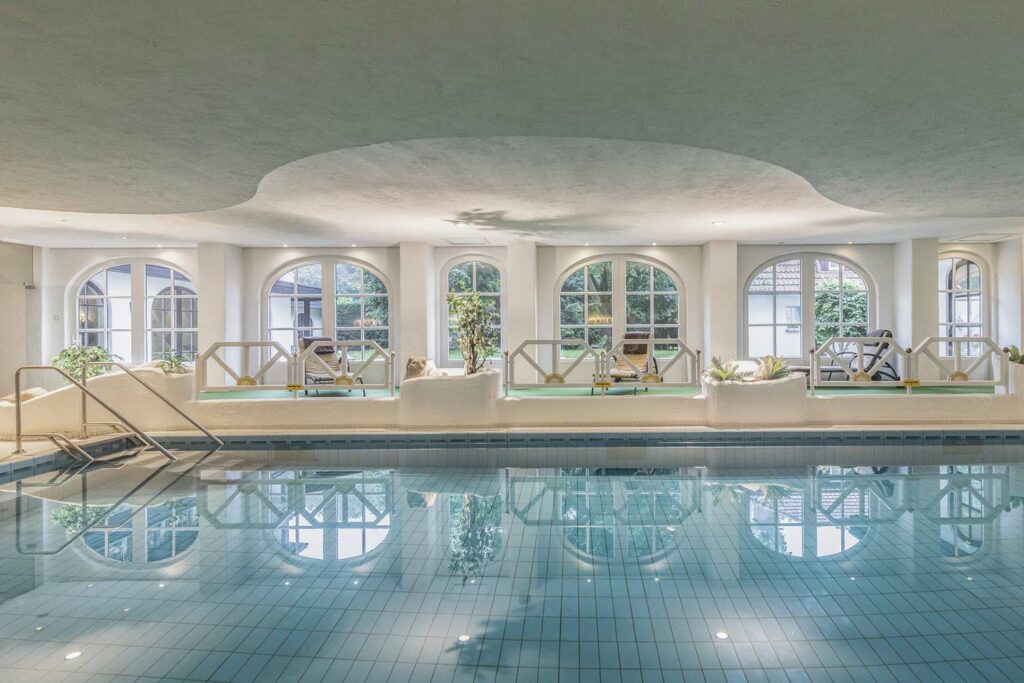 Große Pool-Landschaft im Mühl Vital Resort.